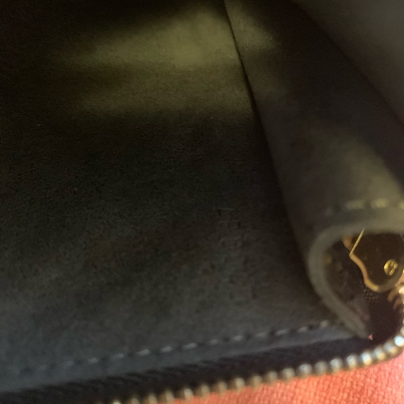 Louis Vuitton epic pochette. - Picture 6 of 6